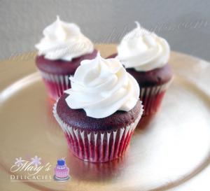 redvelvetcupcakes1