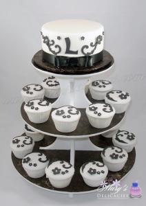 blkwhtwedwcupcakes1